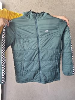 Mens Clothing LARGE AND XL 