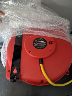 80 ft. 12/3 15 Amp Retractable Extension Cord Reel with 3-Grounded Outlets and Tri-Tap End