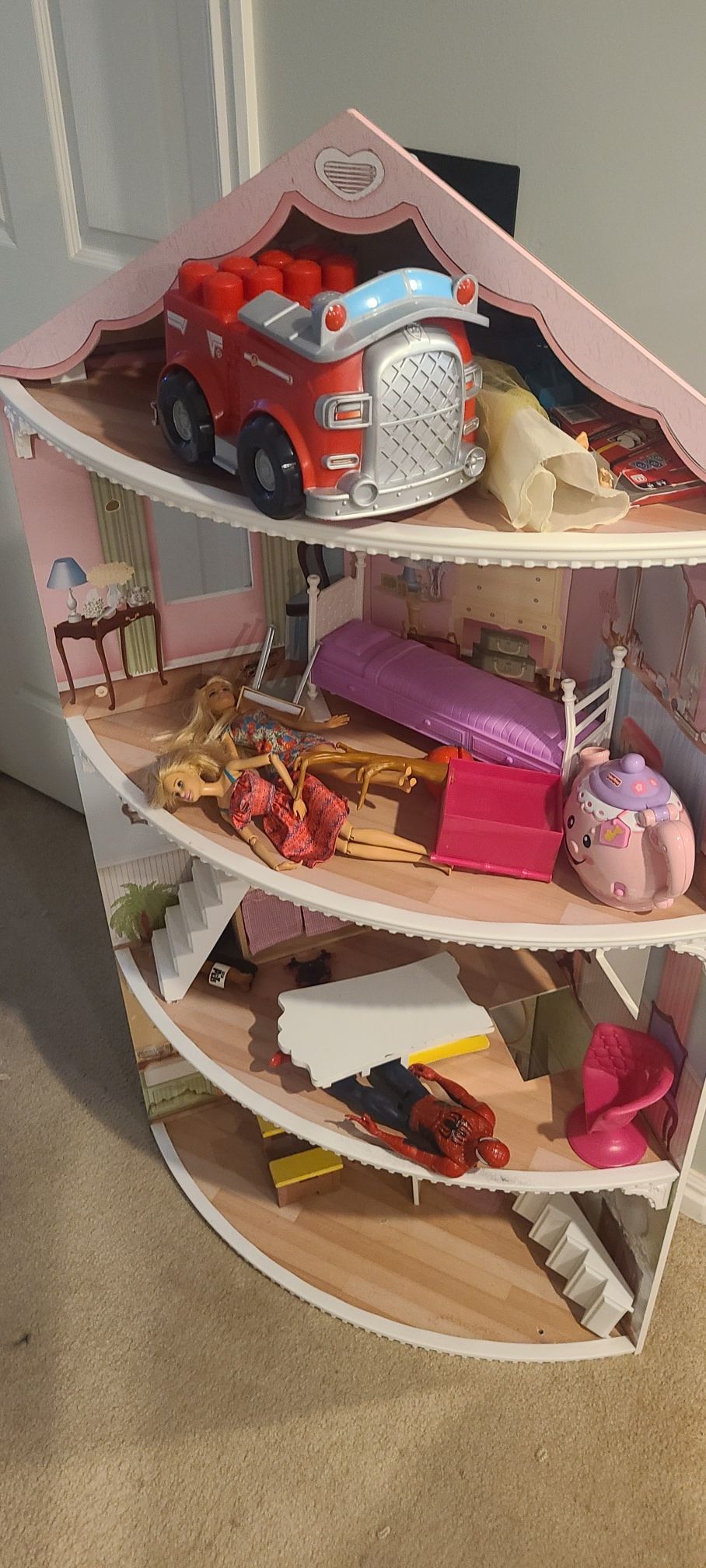 Doll house