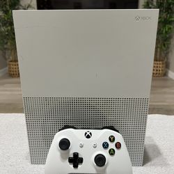 Microsoft Xbox One S 1TB White Console with White Xbox Controller