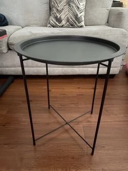Black Round Metal Tray Side Table