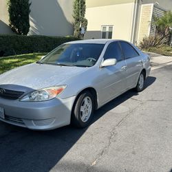 Toyota Camary 
