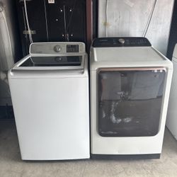 White Samsung Washer And Electric Dryer