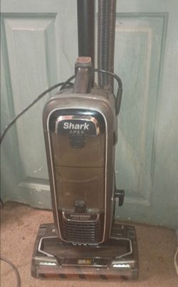 Shark Apex duo vacuum cleaner