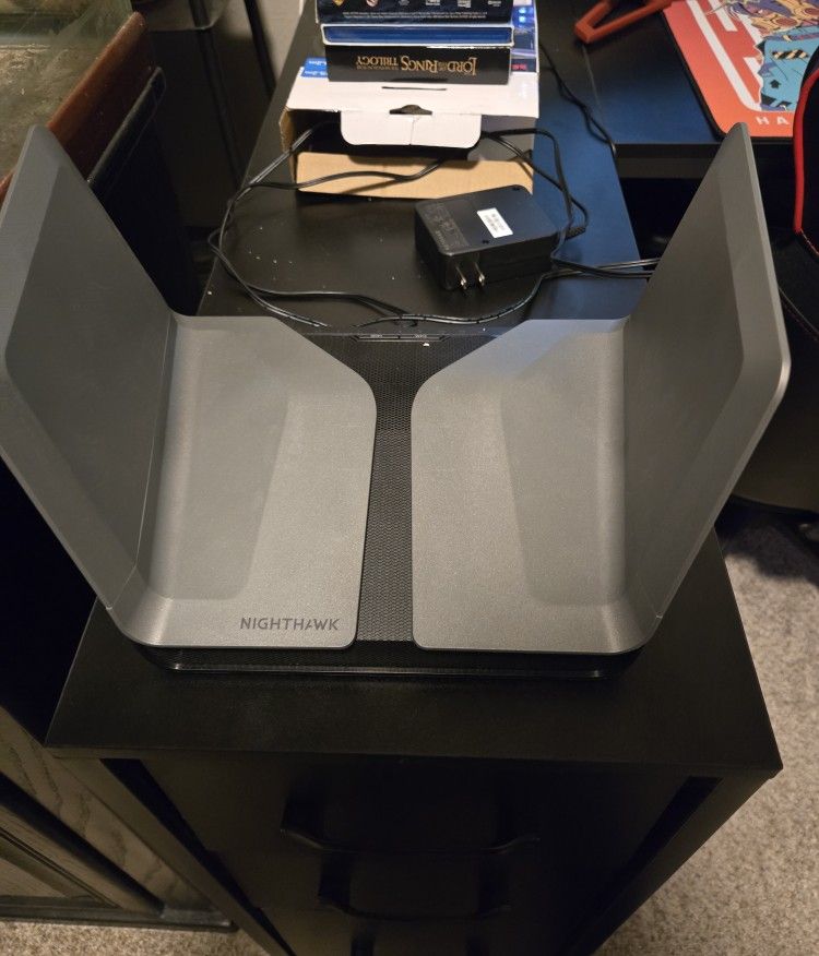 Nighthawk AX8 Router