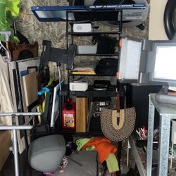 Everything Must Go 