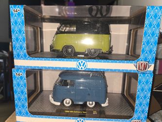 M2 Machines 1960 VW Delivery Van Die-Cast 2-Pack