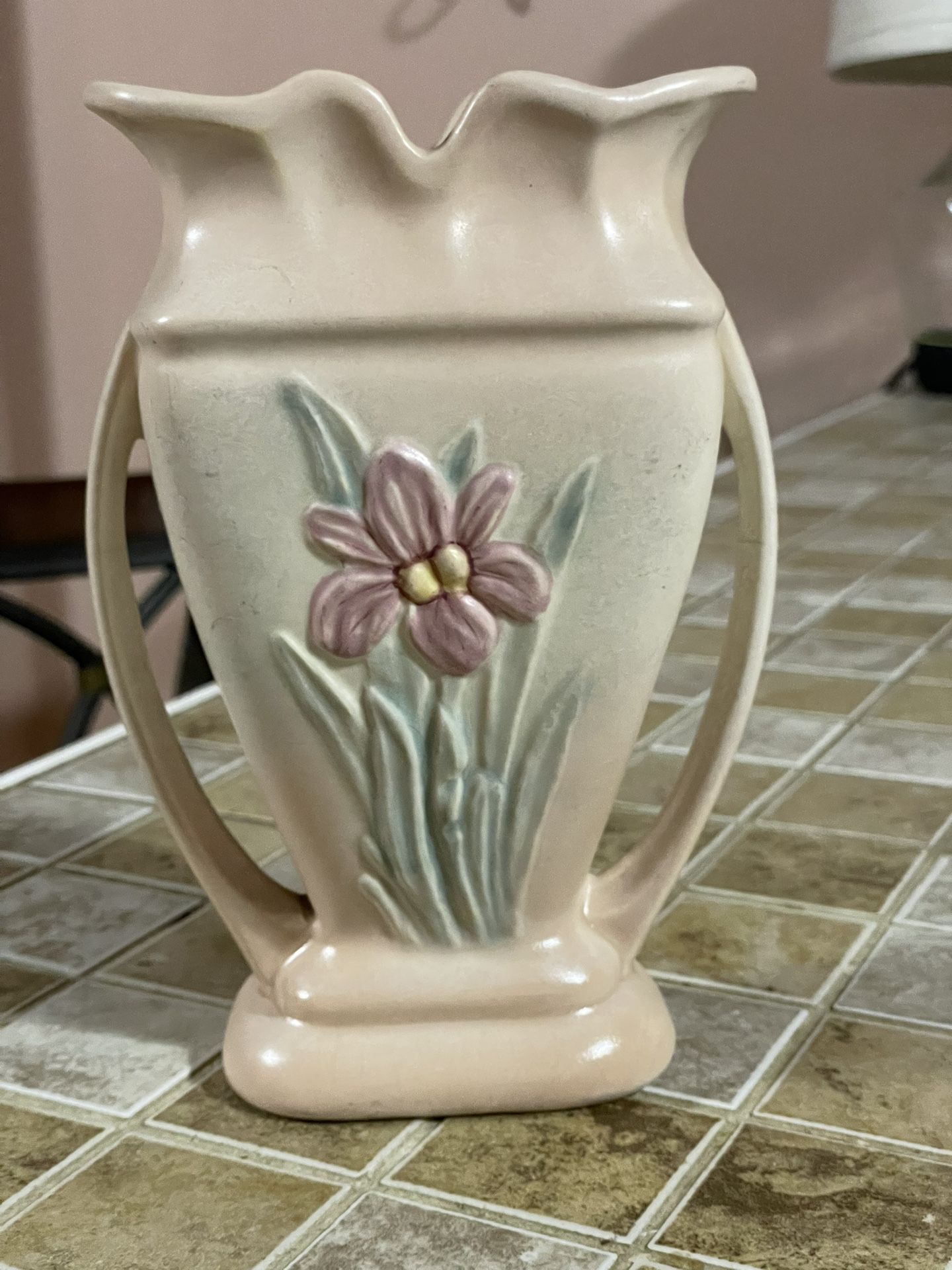 Vintage Collectible Ceramic Original Hull U.S.A. Iris Vase With Side Handles 405