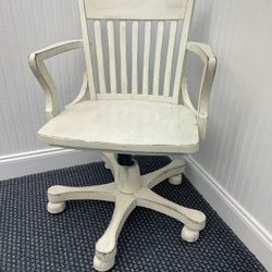 Custom chair w/ wheels