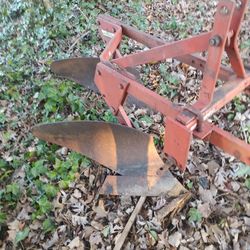 Three Point Hitch Two Bottom Plow  14 Inch 