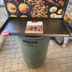 Camp Chef Flat Top. Grilled 