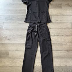 Women’s Scrubs And Beyond Top And Pants XS Black