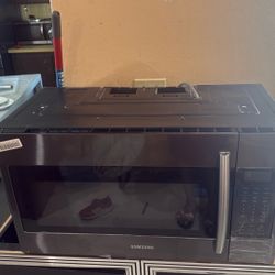 New Microwave With Grill To Cook 