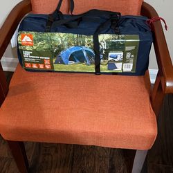 BRAND NEW $80 2 PERSON TENT WITH OVERSIZE VESTIBULE FOR ONLY $55