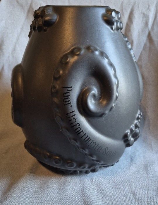Limited Edition Ursula Vase