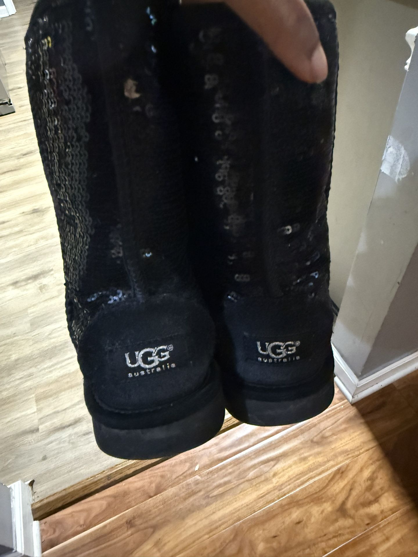 Sparkly uggs