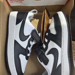 Nike Court Borough Low