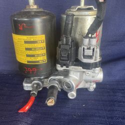 2010-2015 Toyota Prius Brake Booster Pump Assembly
