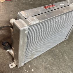 Derale Dual Fans With Radiator