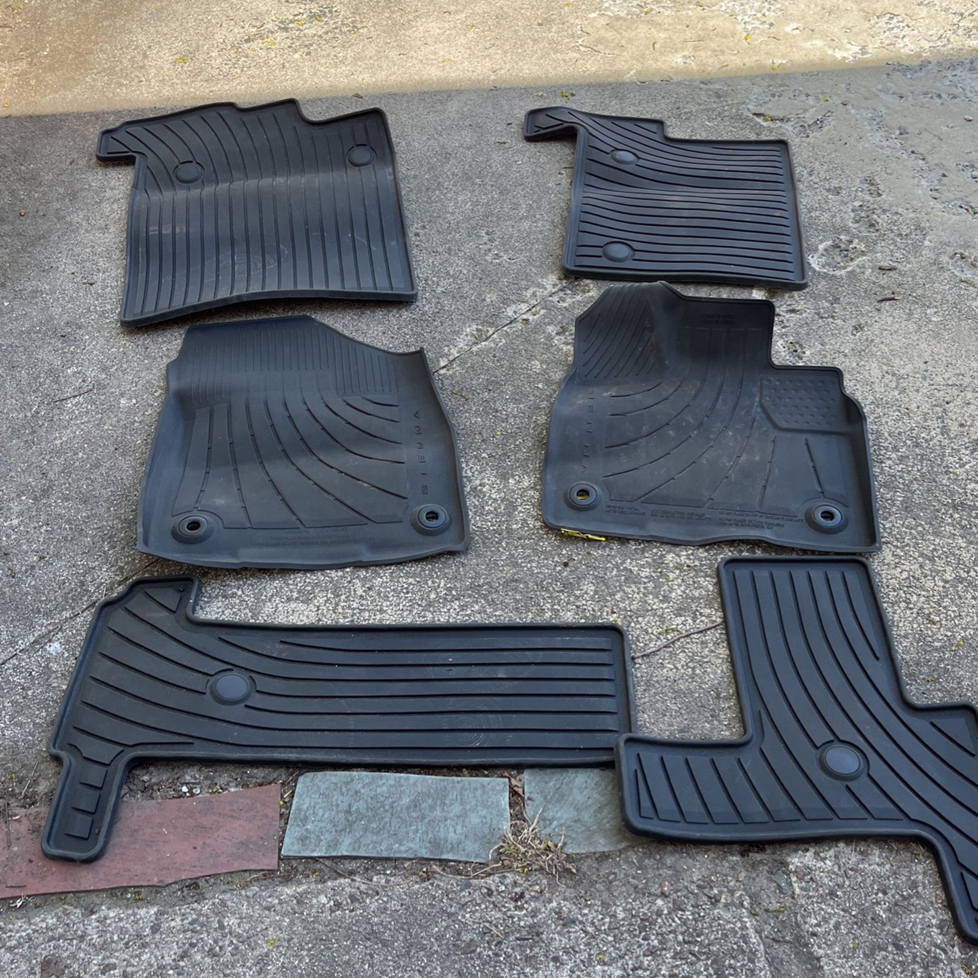 Sienna 2021 Floor Mats
