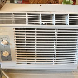 Window A/C unit