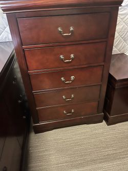 Bedroom set
