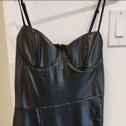 Black Dress - Size L. $10 NEVER WORN