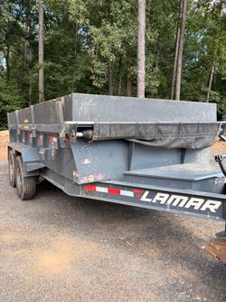 2023 Lamar DL831427 dump trailer in good working condition