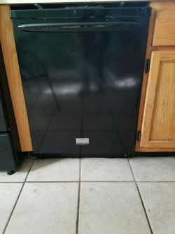Refrigidar Dishwasher
