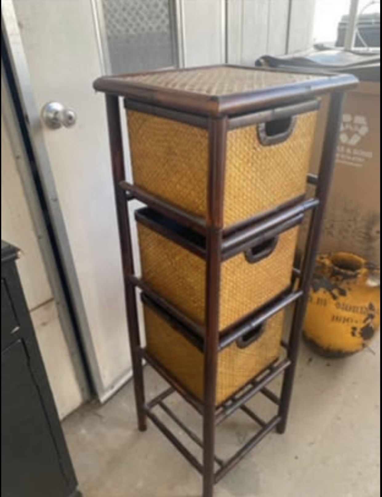 Wicker / Bamboo Storage Stand With 3 Removable Wood / Bamboo Baskets