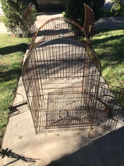 Bird house size large $25works perfect grey for a make over job south La 90043