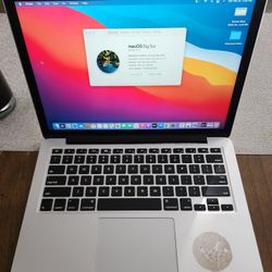 Macbook Pro 13" With A New Battery 