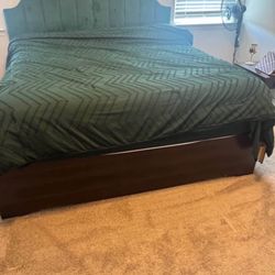 Free King Bed Frame With 6 Storage Drawers 