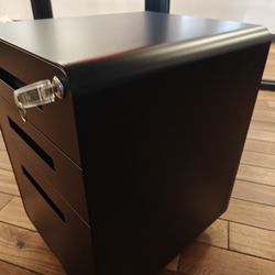 3 Drawer File Cabinet with Lock