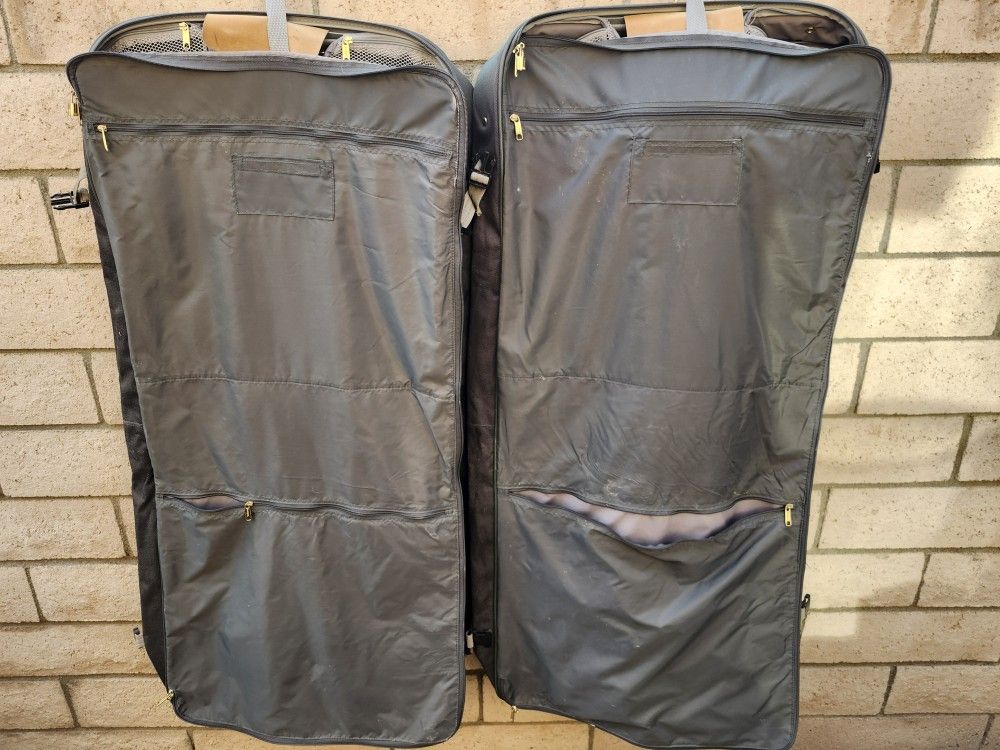 Garment Bag / Storage