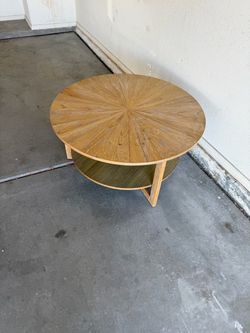 Coffee table $10