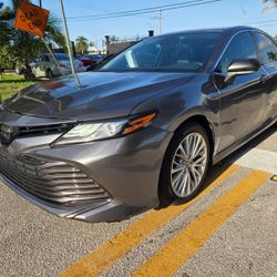 2020 Toyota Camry 