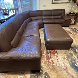 Italian Leather Sectional w/Storage Ottoman 