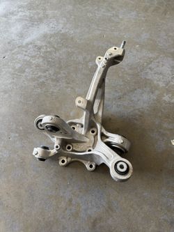 2017-2021 Honda Clarity Rear Right Knuckle