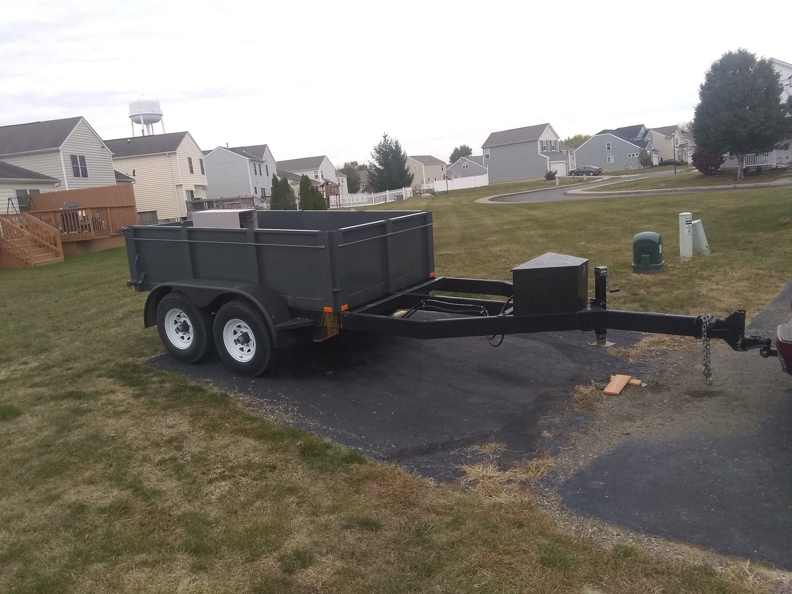 6' x 10' Custom dump trailer