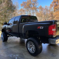 2007 Chevy Z71 4x4