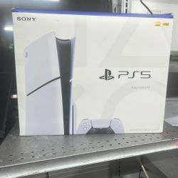 PS5 Slim (DISC VERSION)
