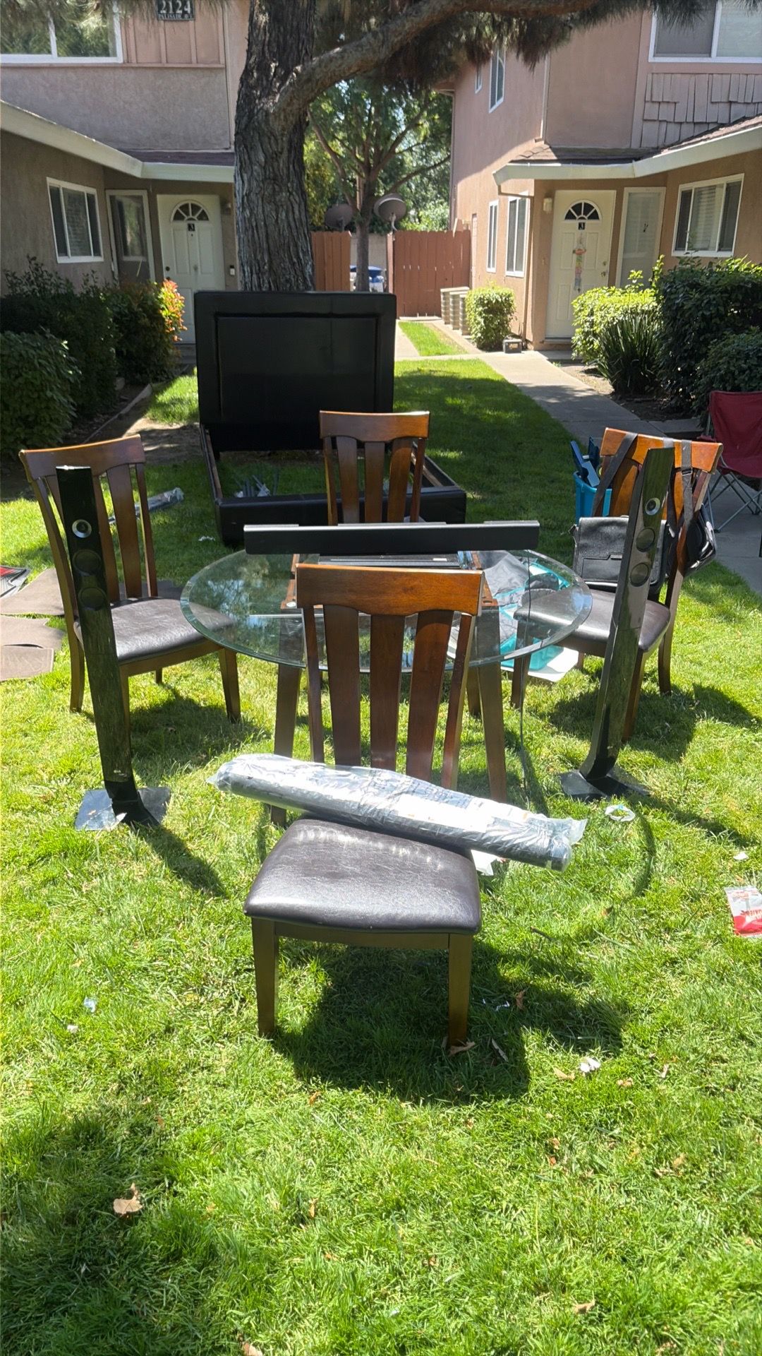 Yard sale must go today lmk call me at (contact info removed)
