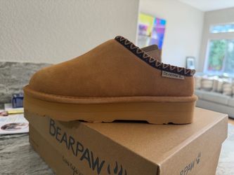 Bearpaw Martis Iced Coffee Suede Clogs