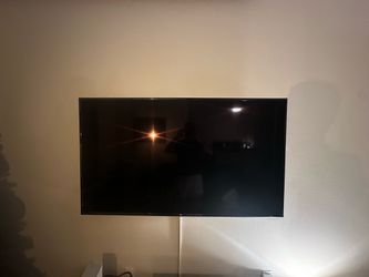 65” LG TV