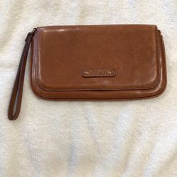 COLE HAAN Women's wallet Hyde Park II Tan Leather Flap Wristlet