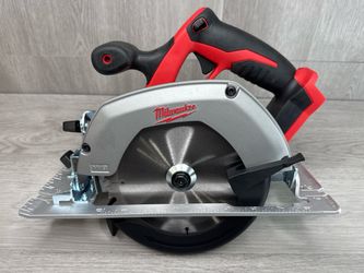 Milwaukee M18 6-1/2" Cordless Circular Saw 2630-20 (A1D034841)