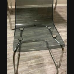Set 3 Transparent Chairs Sturdy Excellent Condition 