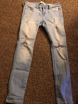 Hollister skinny jeans