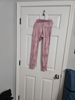 BuffBunny Pink Camouflage Print Leggings Women's Size XS